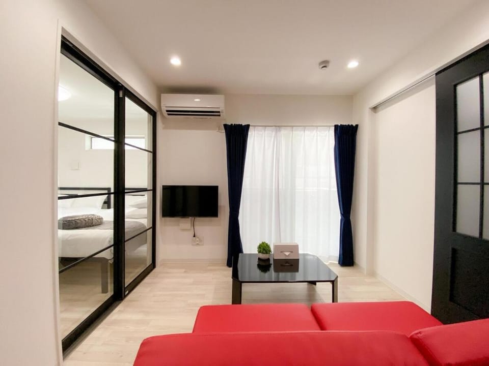 GLITTER302 Max 6ppl 5 minutes to USJ by train Apartment in Osaka