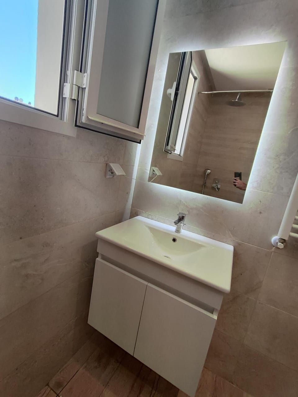 Élégant appartement avec vue partielle sur la mer Hammamet nord - family only Apartment in Nabeul‎, Tunisia