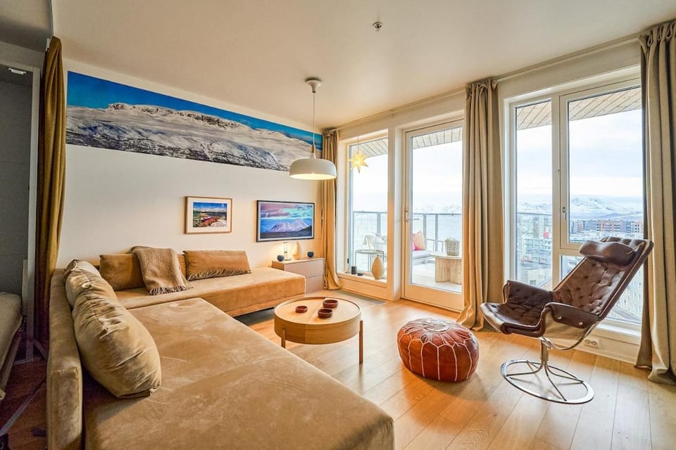 Arctic Sky Loft I Sea View I Central Apartment in Tromso