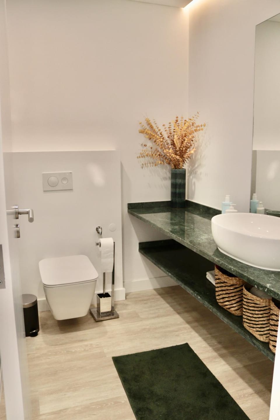 Toilet, Bathroom