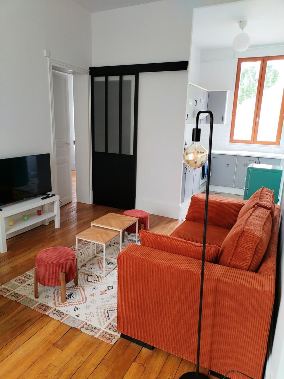 Communal lounge/ TV room, TV and multimedia, Living room, Seating area