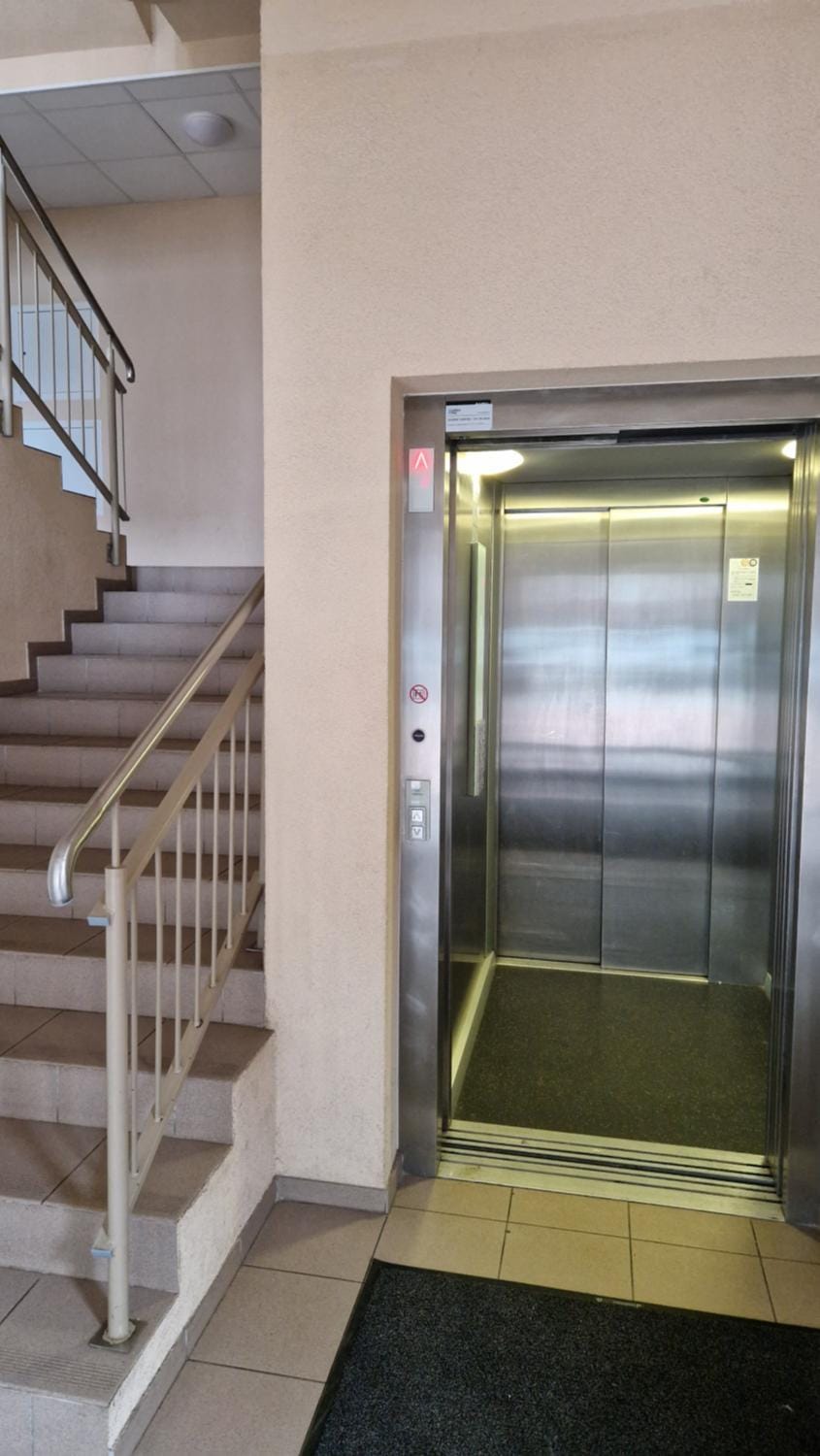 elevator