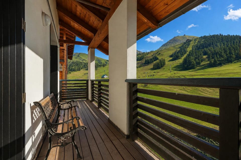 Hostdomus - Nube d'Argento Apartment in Sestriere