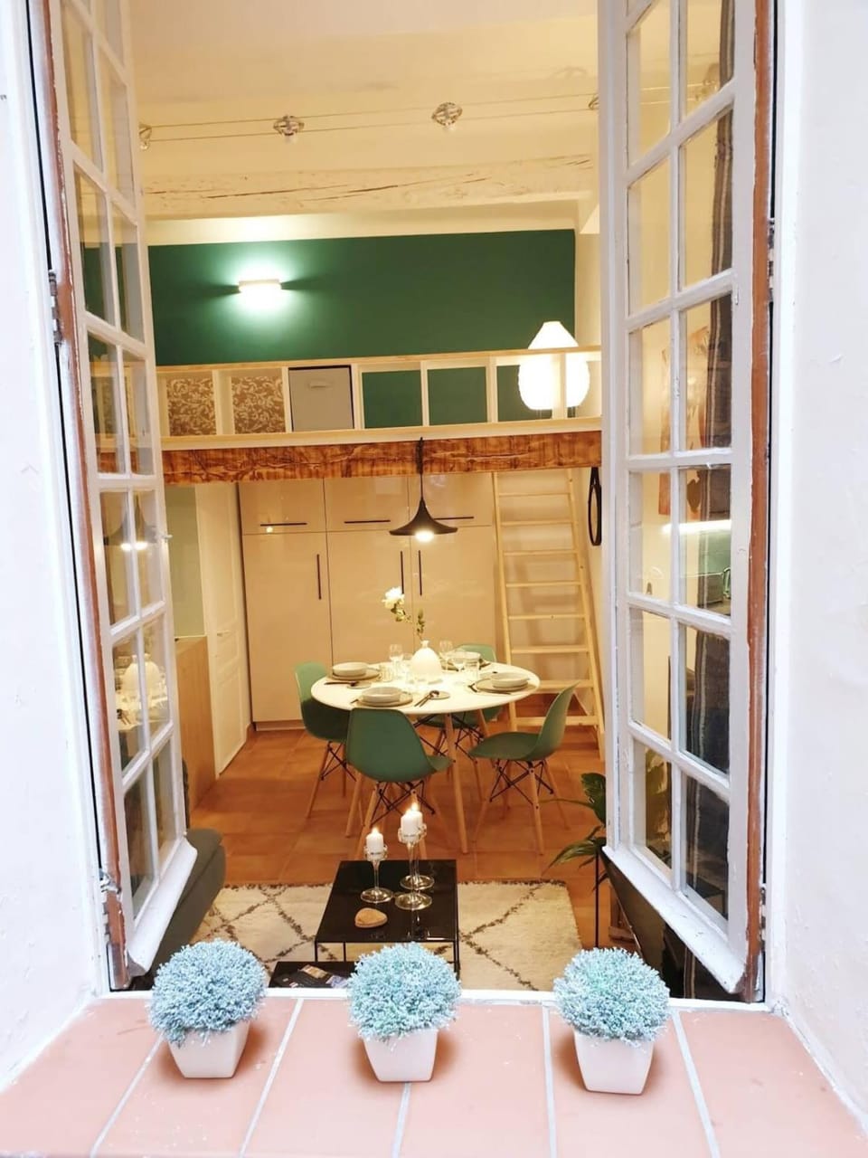 Studio Mezzanine Cosy Apartment in Aix-en-Provence