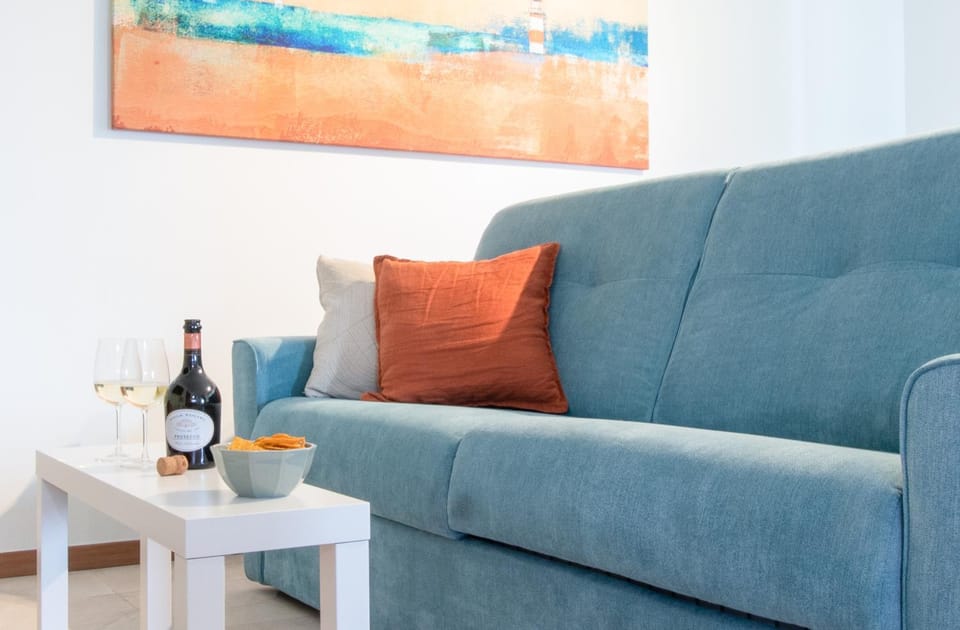 TV and multimedia, Living room, Drinks