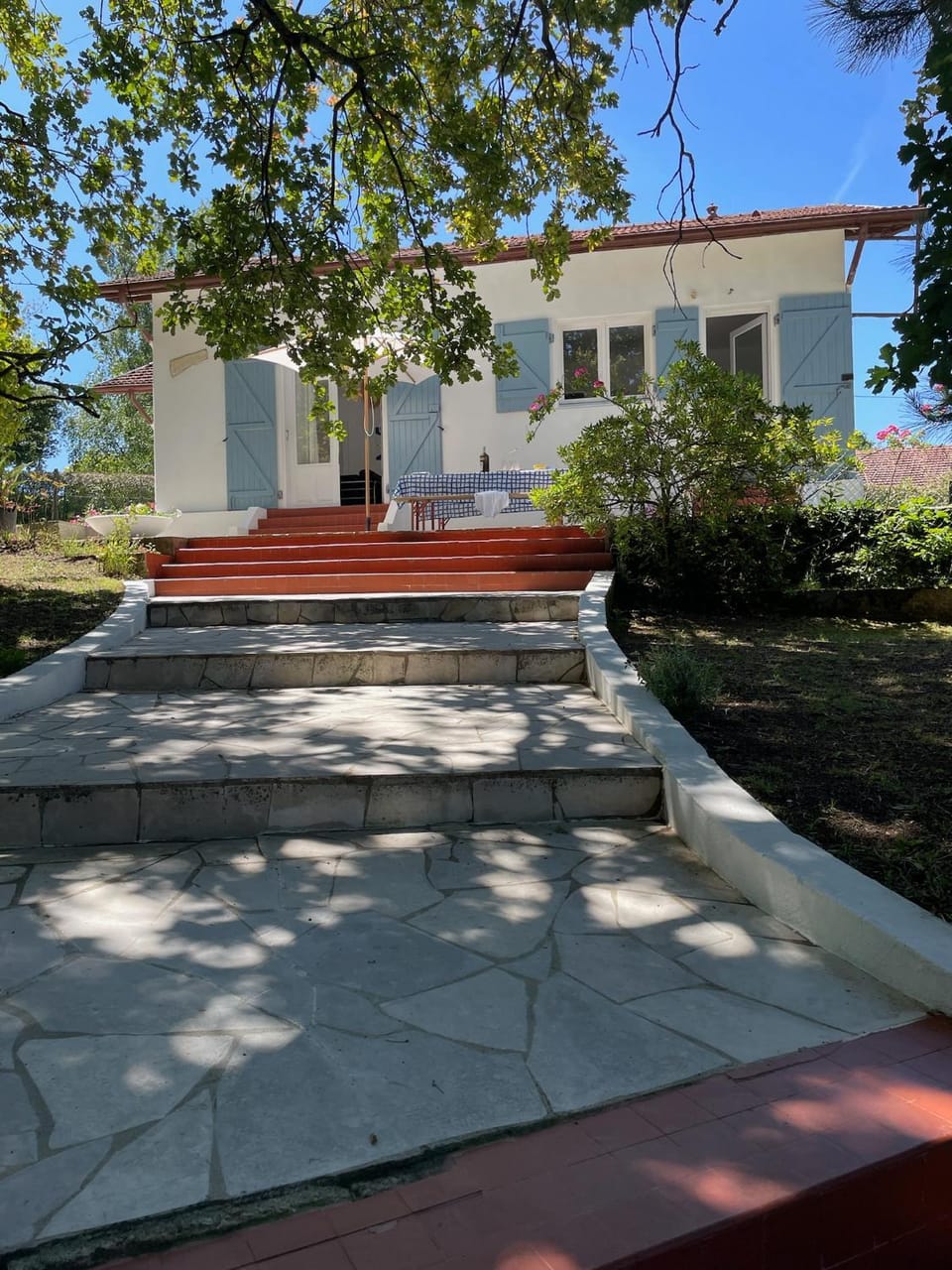 Property building, Day