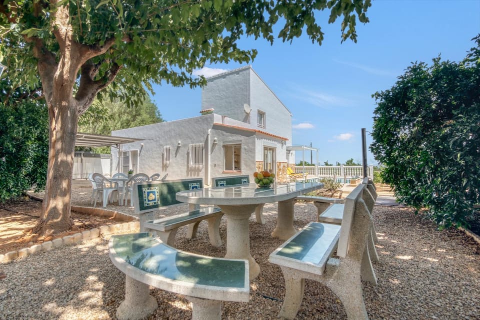 BBQ facilities, Garden view