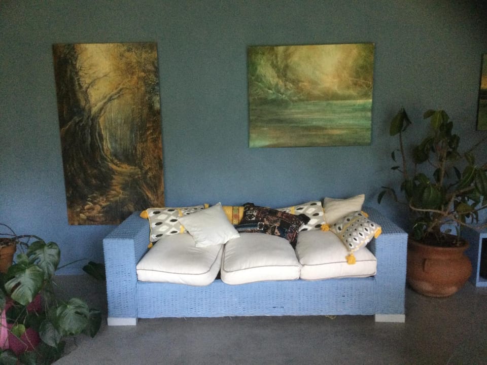 Living room, Decorative detail