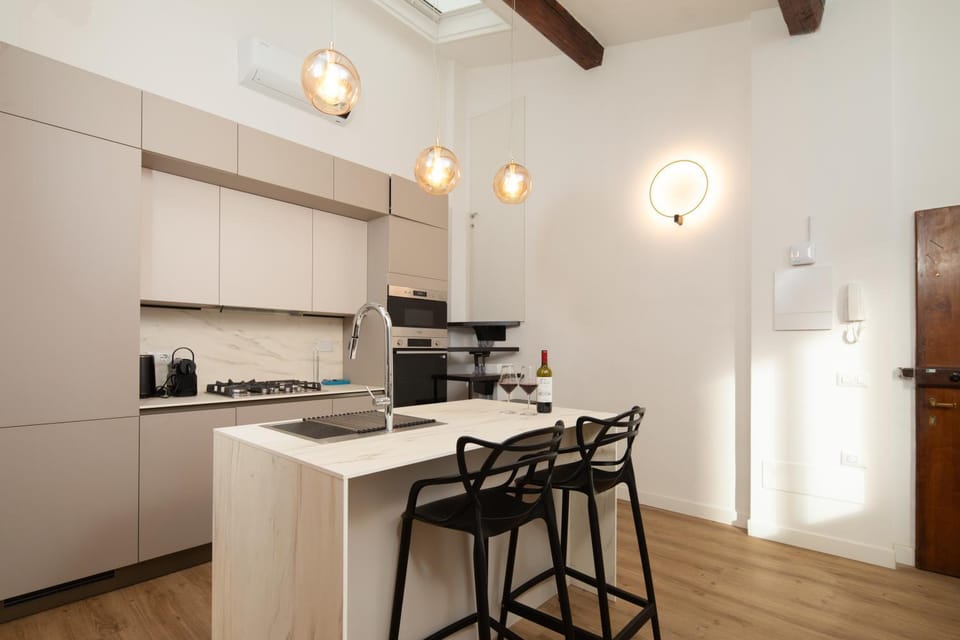 Kitchen or kitchenette, oven, stove