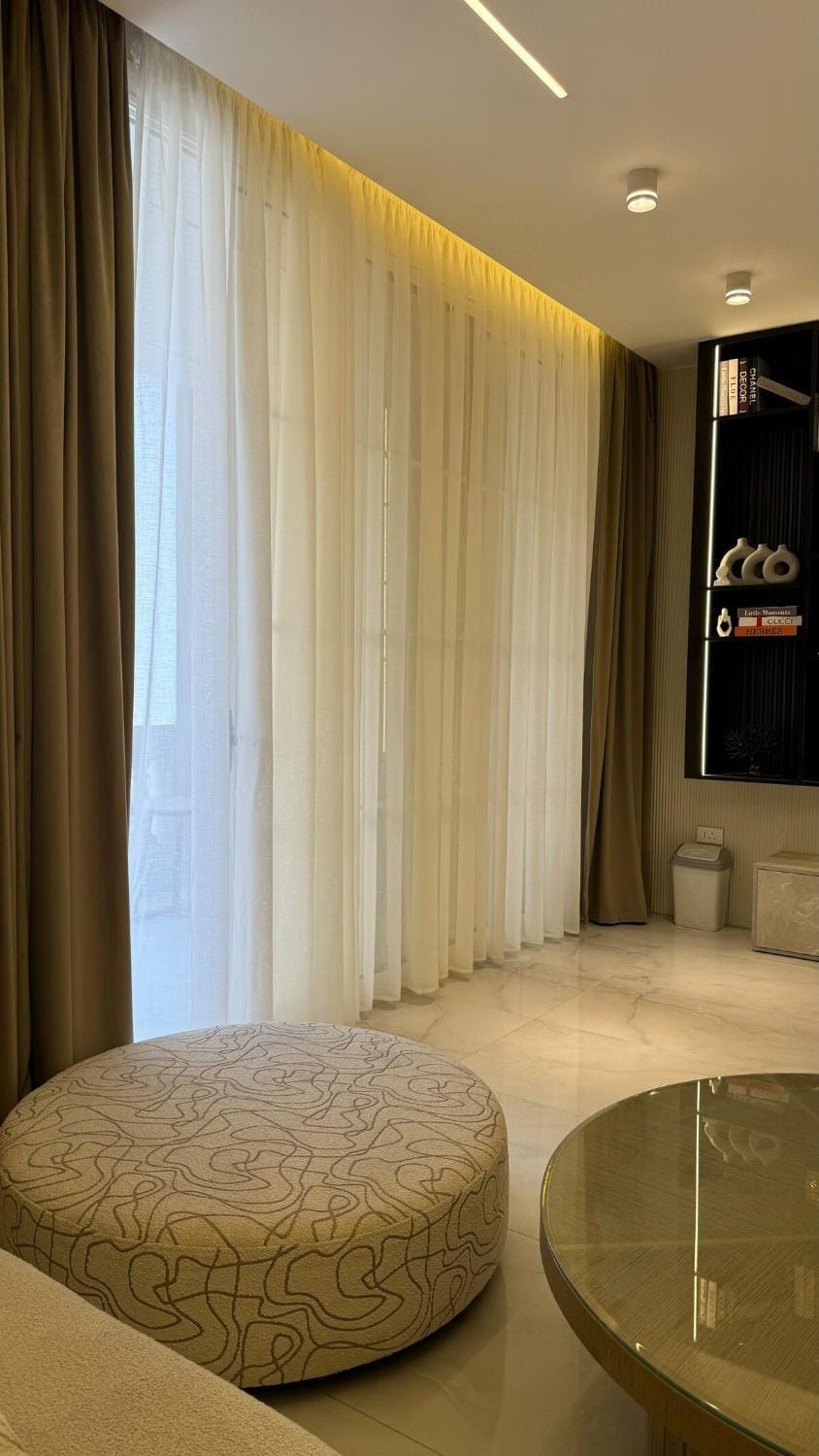 Three bedroom apartment with a distinctive design- شقه بتصميم مميز Apartment in Cairo Governorate