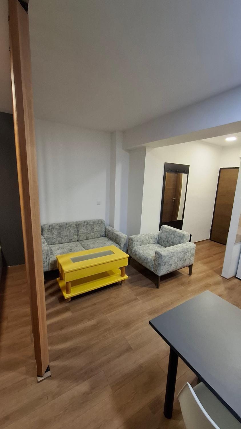 Bed, Living room, Photo of the whole room, Seating area, Bedroom