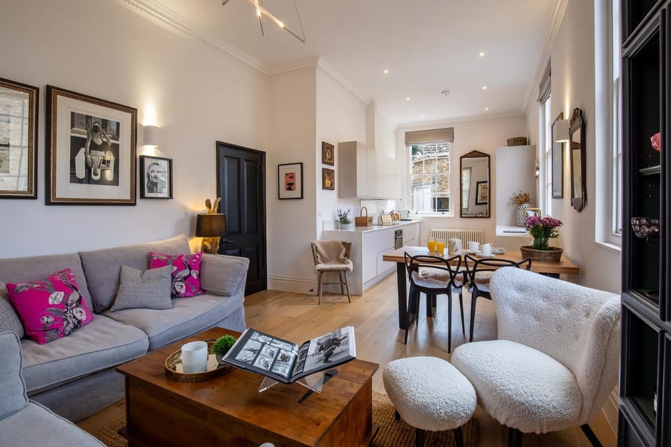 Living room, Seating area, Dining area, oven, stove, kitchen