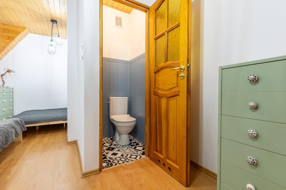 Toilet, Bed, Photo of the whole room