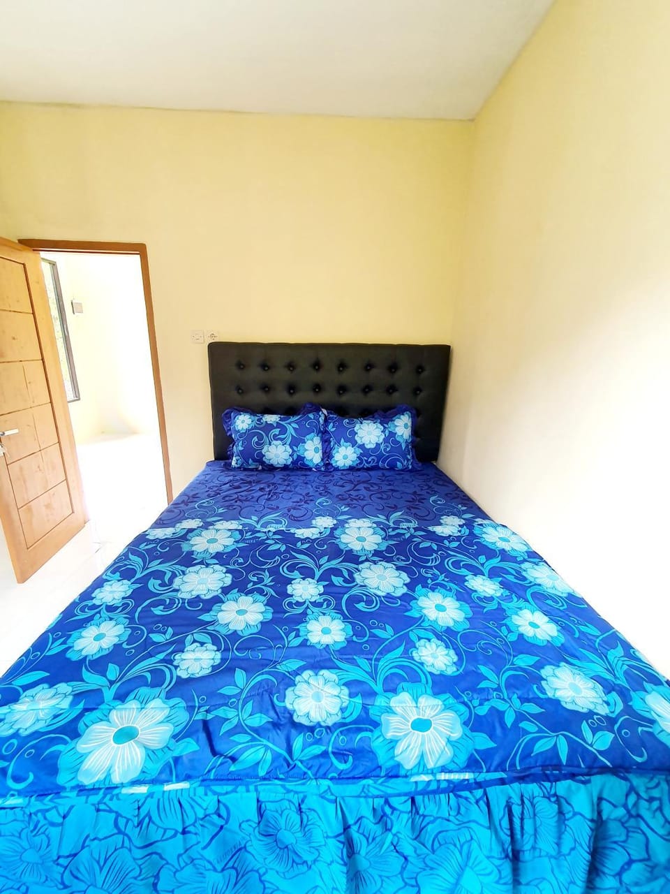 Homestay air panas legok munggang Vacation rental in Indonesia