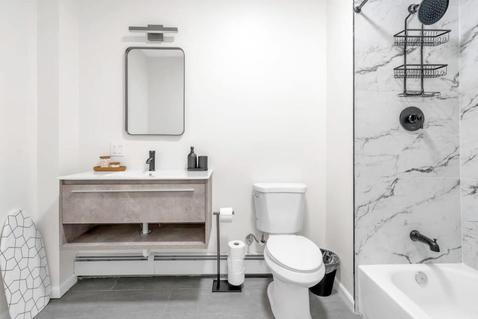 Stylish Jersey City Stay Perfect for NYC Trips Apartment in Kearny