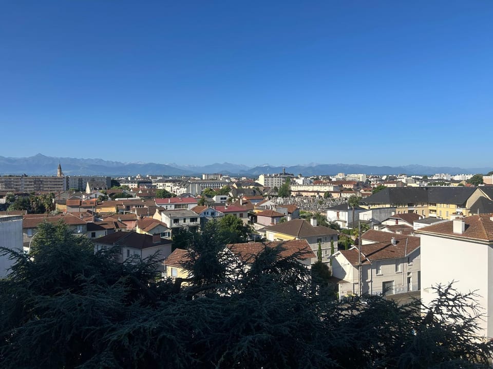 City view, Garden view, Mountain view