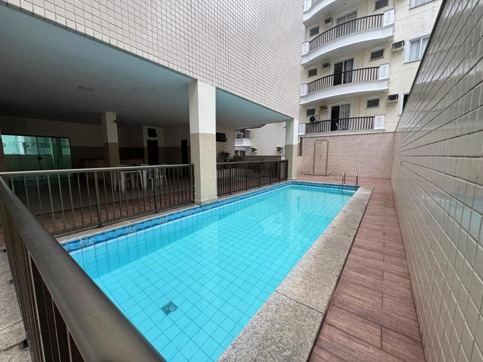 Diving, Swimming pool
