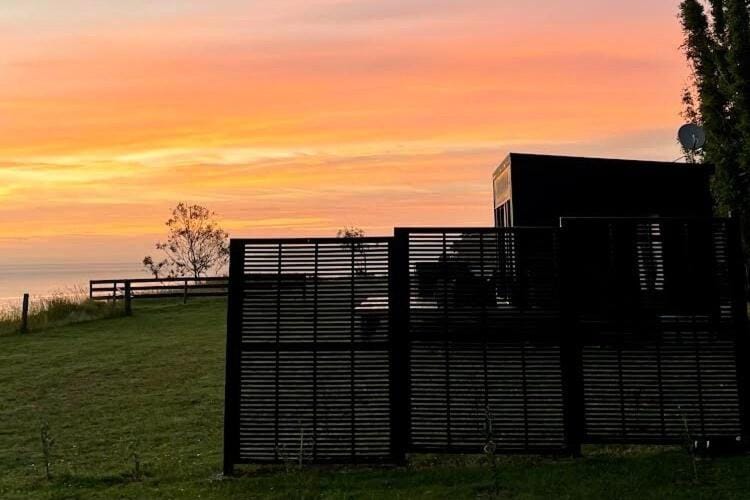 Kauri Lodge -Luxury waterfront Villa in Auckland Region