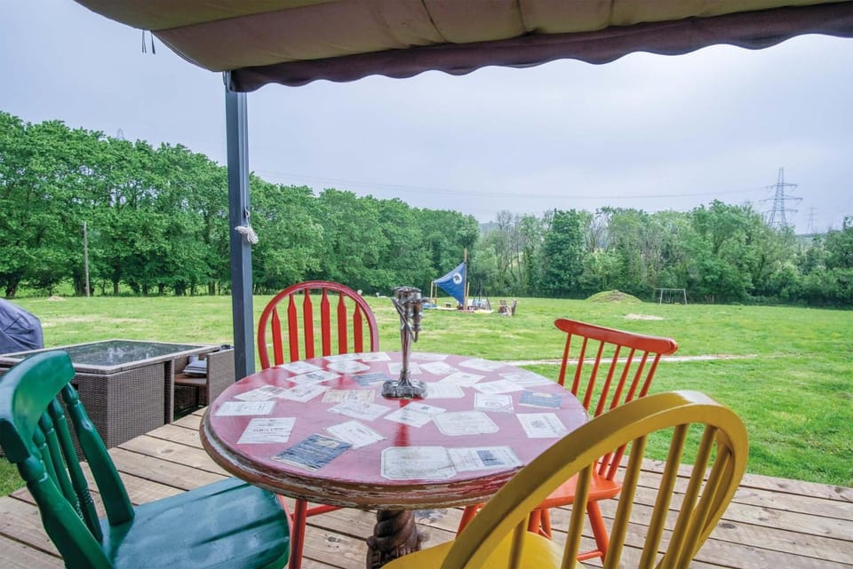Wild Garlic Stargazer Tent Luxury tent in Wales