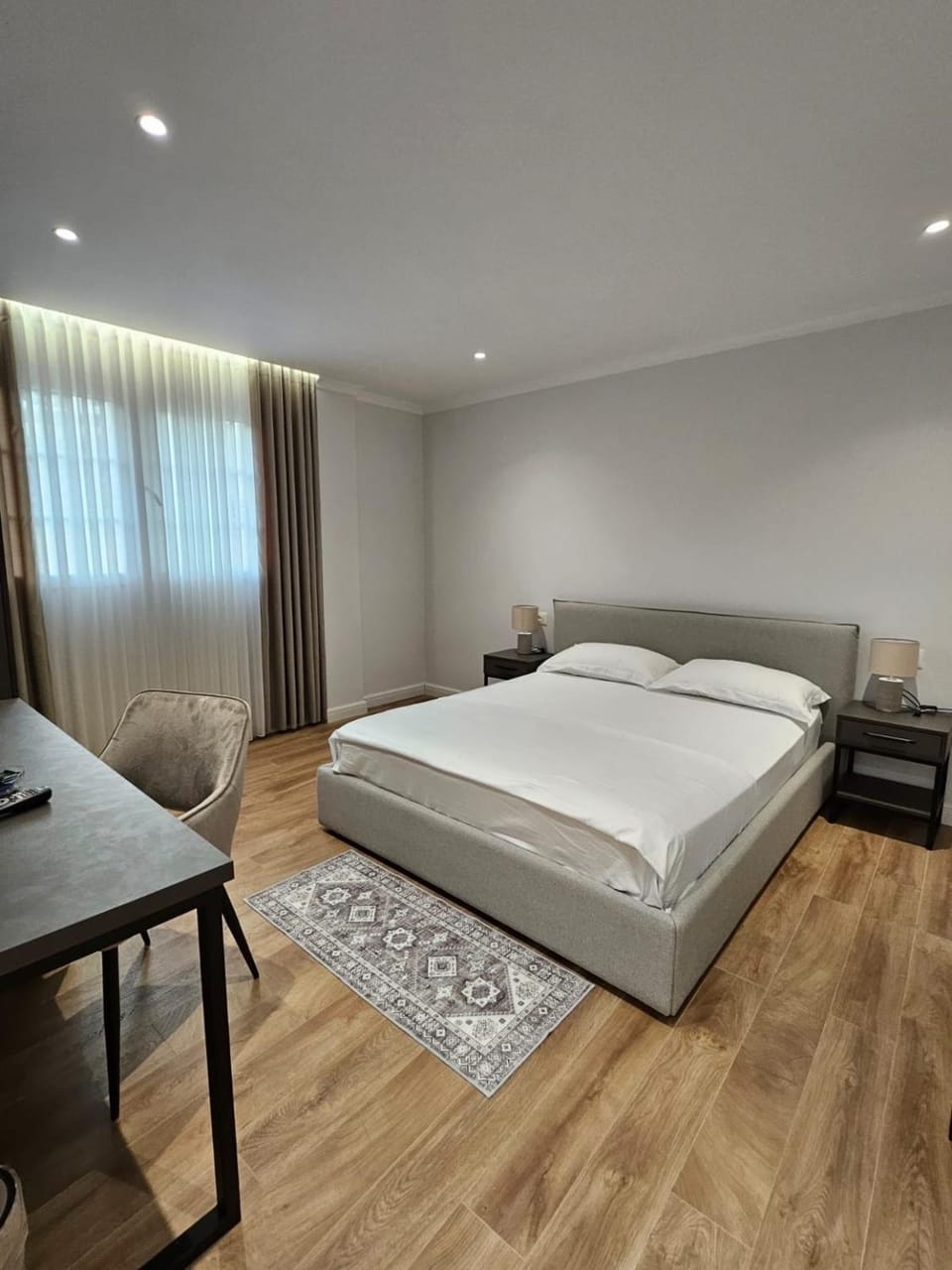 TRE'S BLISS City Heart Villa!!! Bed and Breakfast in Tirana County, Albania