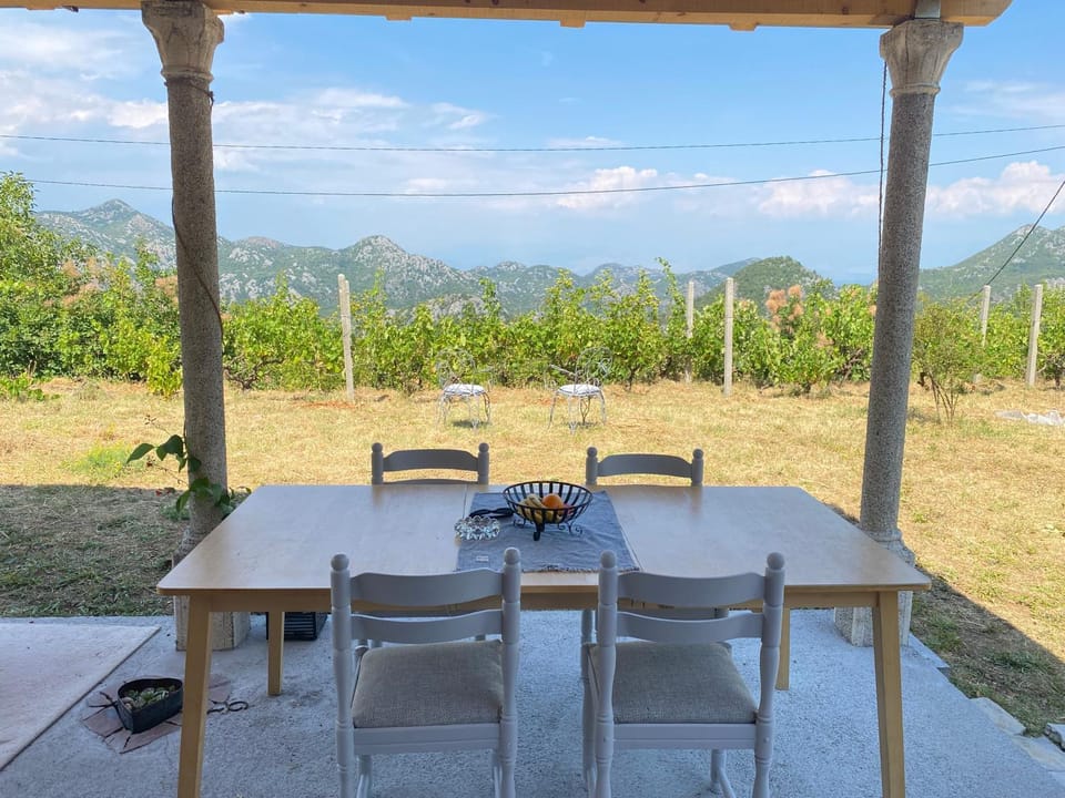 Patio, Natural landscape, Dining area, Mountain view