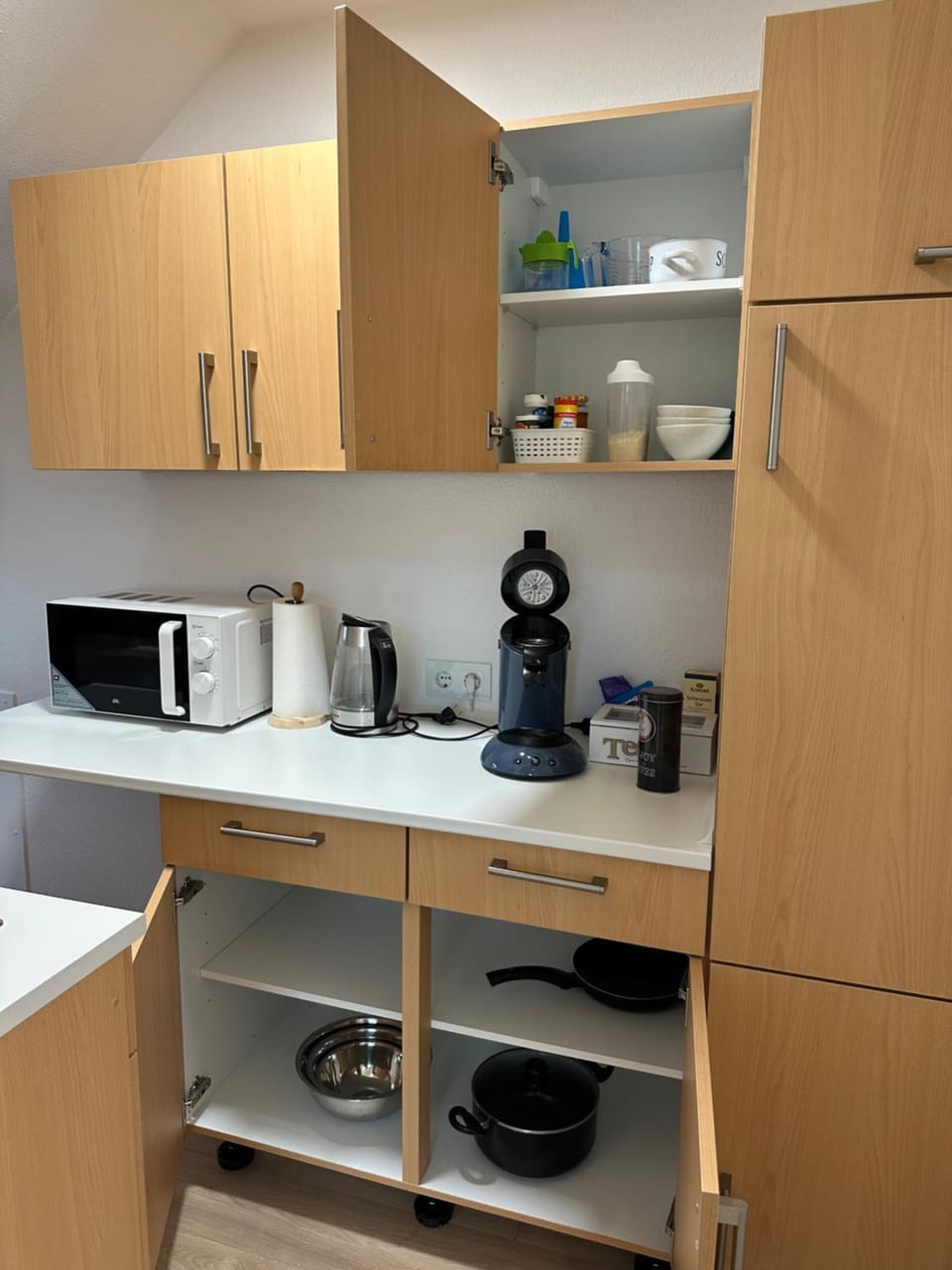 Coffee/tea facilities, Kitchen or kitchenette, toaster