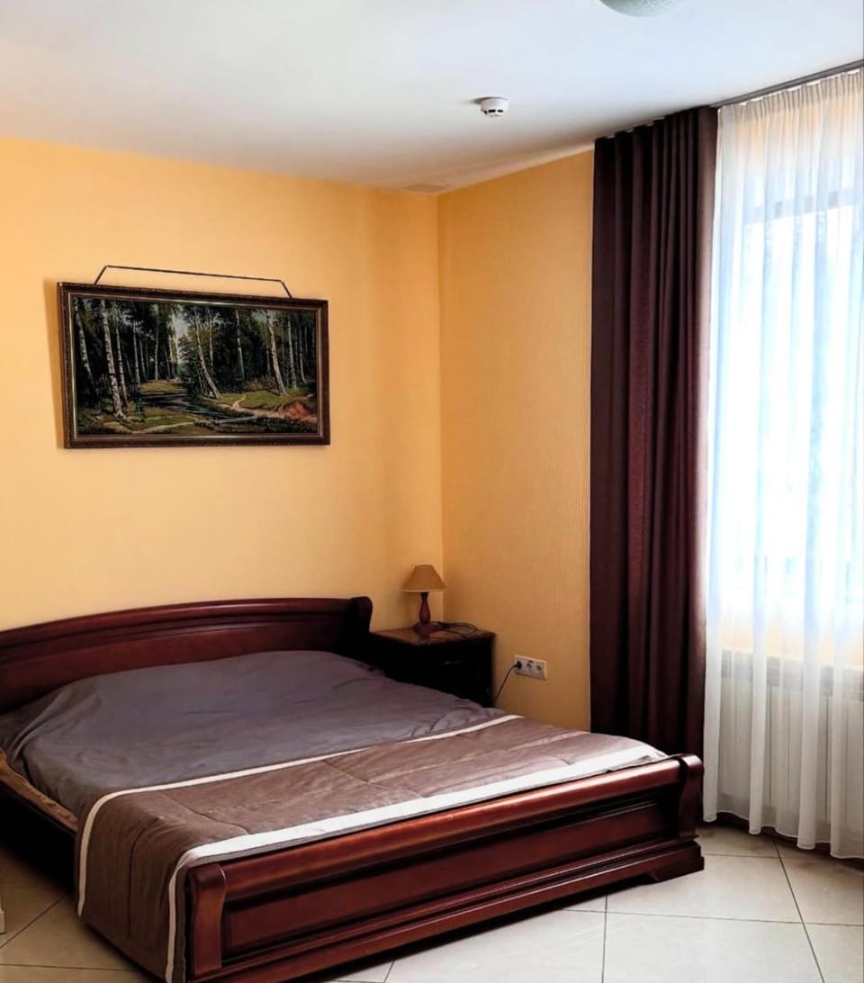 Хата Лісника Hotel in Ukraine