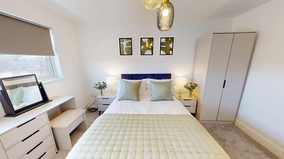 Bed, Bedroom, wardrobe
