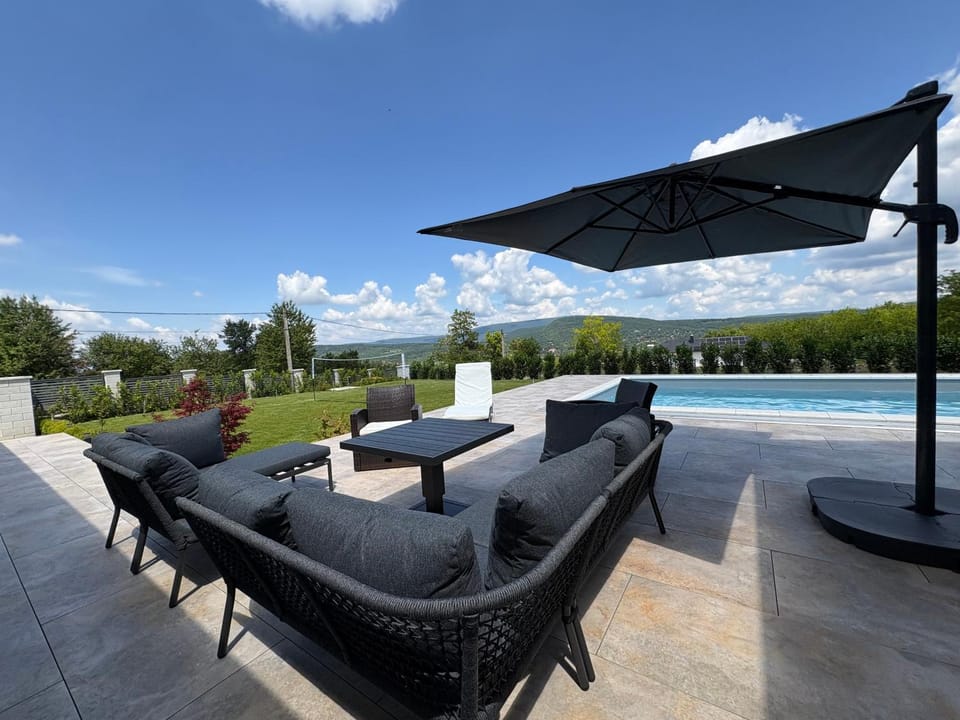 Garden, View (from property/room), Balcony/Terrace, Balcony/Terrace, Swimming pool, Swimming pool