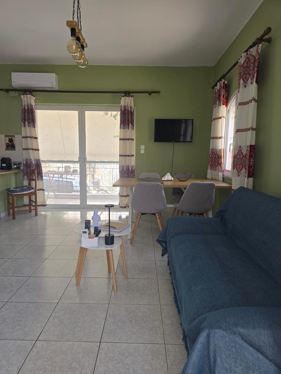 The Reefs - Sea Lounge Apartment in Lasithi