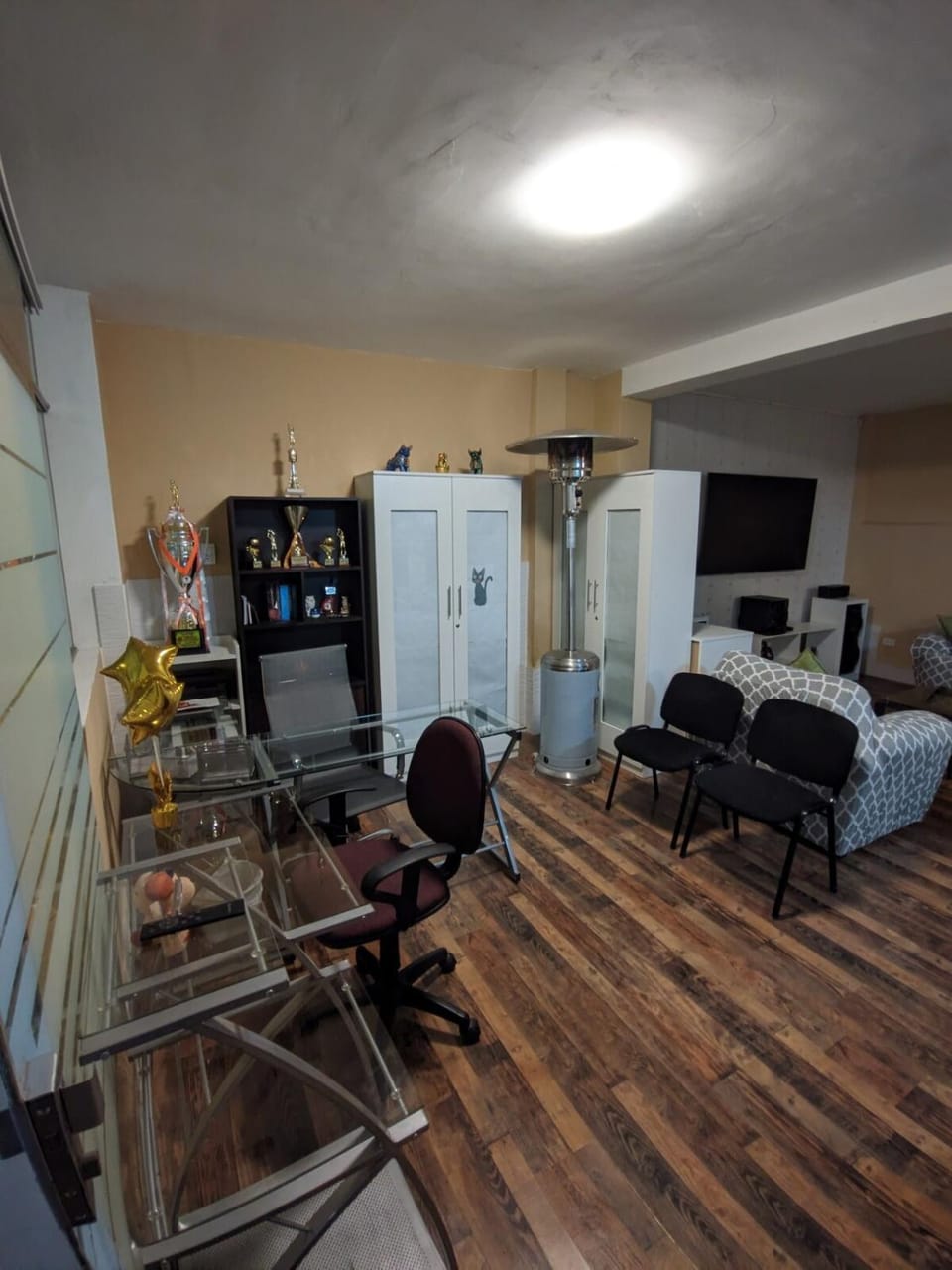 Seating area