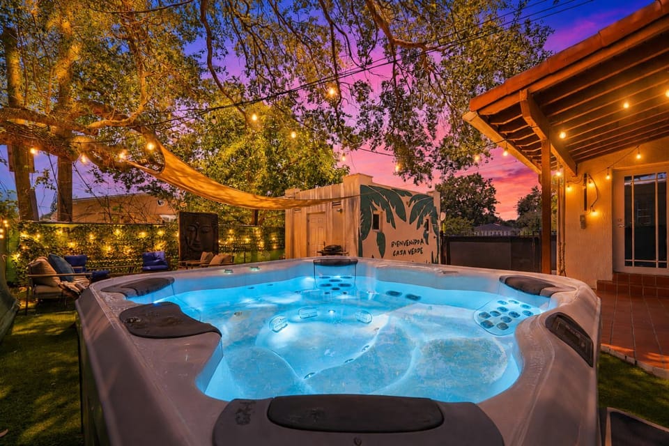 Casa Verde Design District 5BR Hot Tub House in Miami