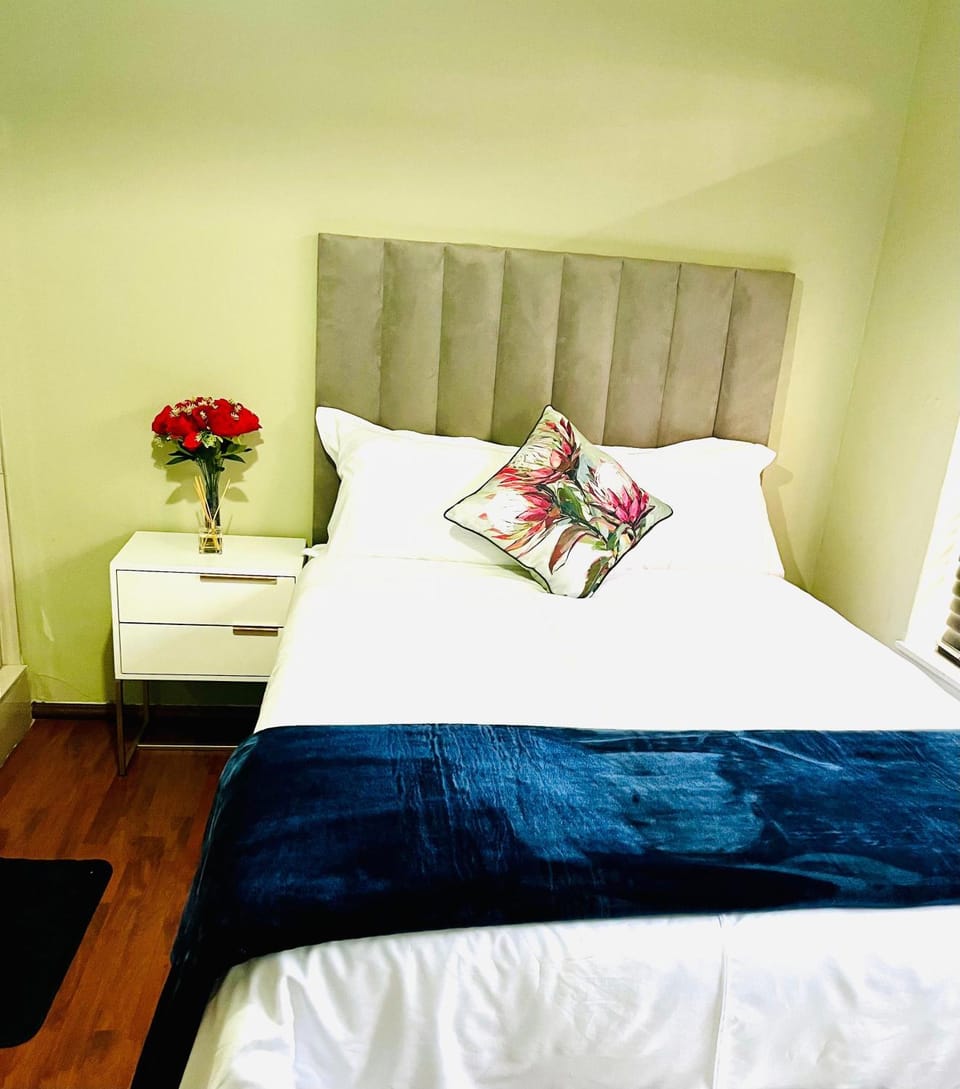494 Long Avenue Bed and Breakfast in Sandton