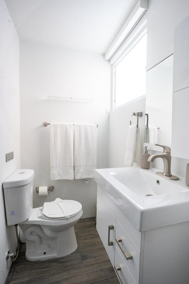 AQUA Terrazas Studio 3 - Beachfront, Pool, Local Fun & Dining Apartment in Dorado