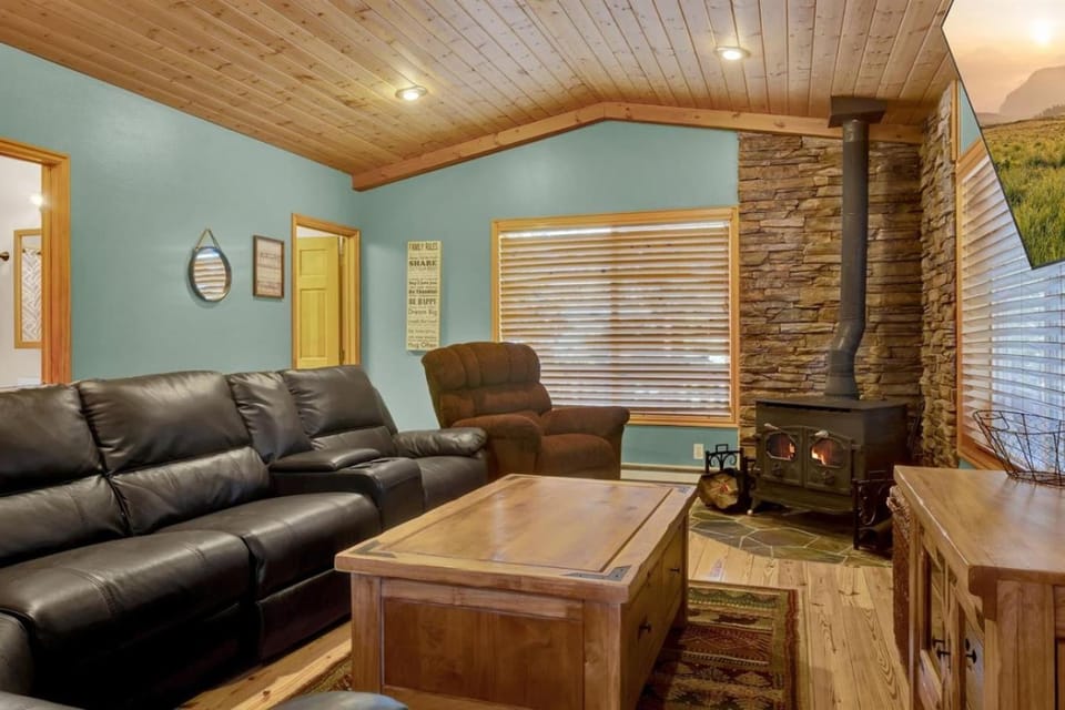 Bonanza Forest Retreat House in Utah