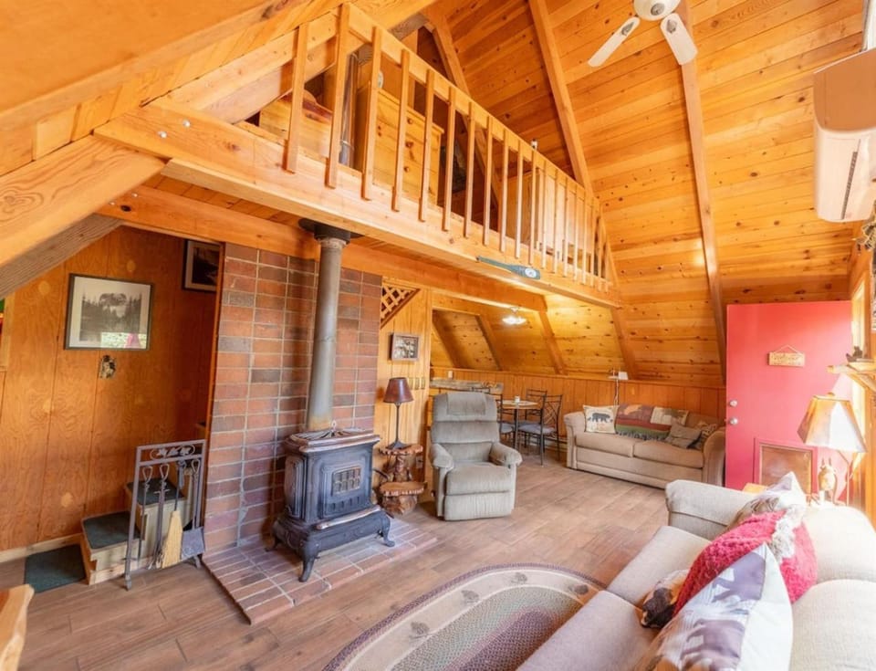 Green Pines Cottage House in Utah