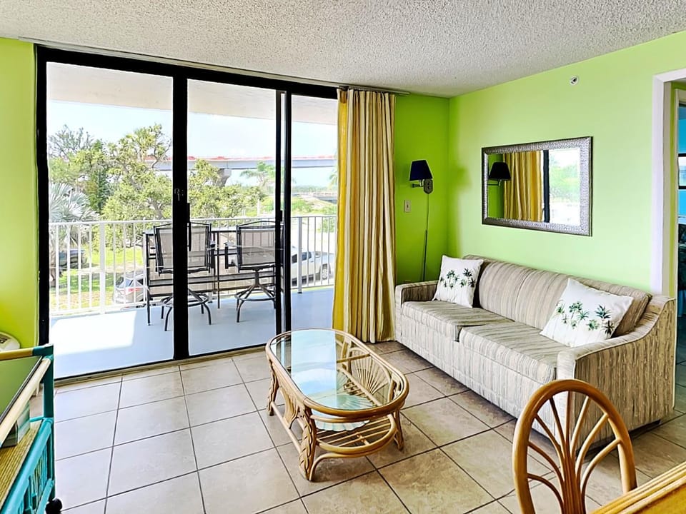 Lovers Key Beach Club 108 Apartment in Bonita Springs