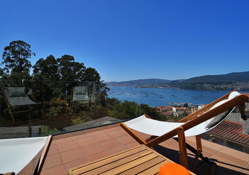 GALIHOST - Casa Ría de Vigo House in O Morrazo