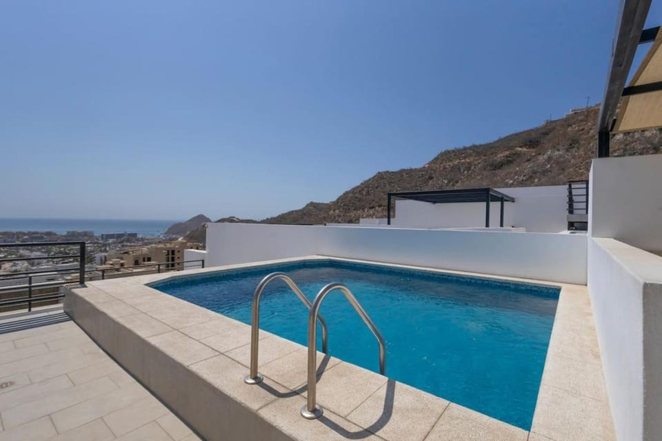 2BR Ocean View Near Downtown San Lucas Apartment in Cabo San Lucas