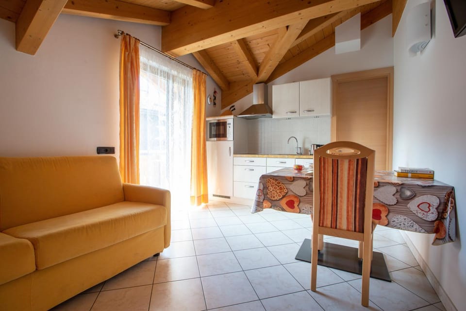 Kitchen or kitchenette, Living room, Dining area