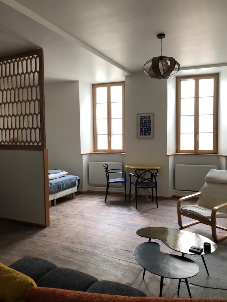 Photo of the whole room