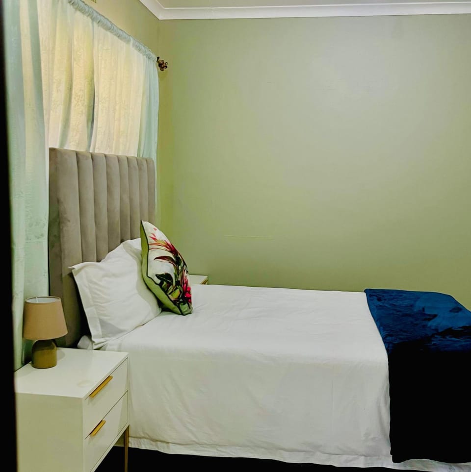 GRACE at FERNDALE Bed and Breakfast in Sandton