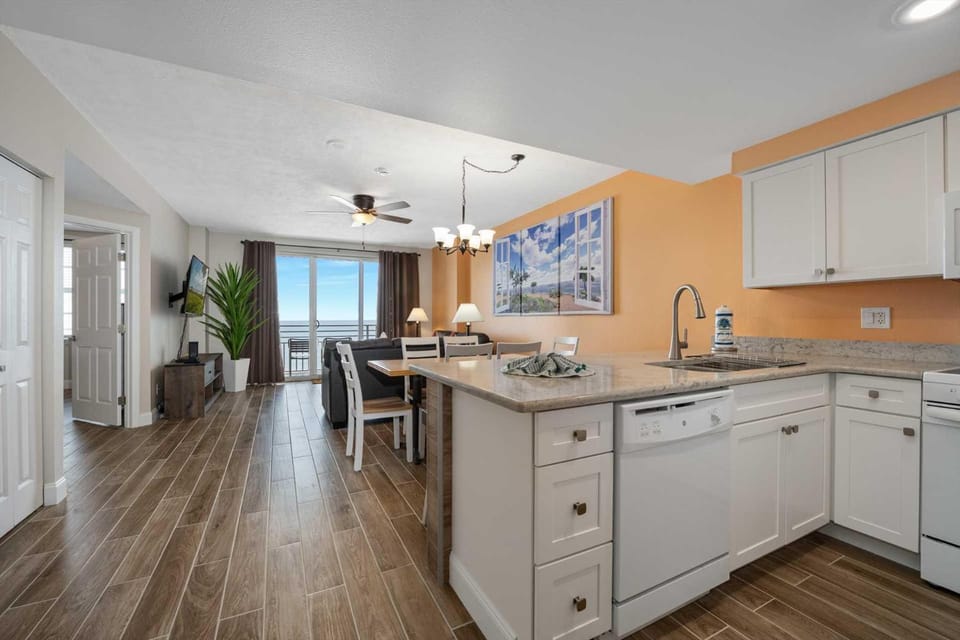 Luxury 9th Floor 3 BR Condo Direct Oceanfront Wyndham Ocean Walk Resort Daytona Beach | 904 House in Florida