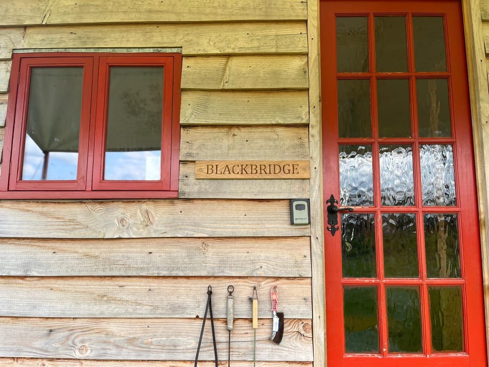 Black Bridge Cabin Cabin in Wales