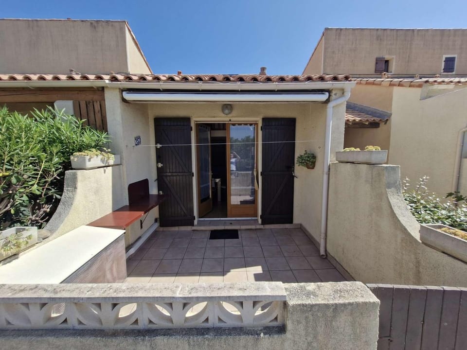Résidence Grande Bleue - VILLA T1 CAB MEZZ 6 couchages PORT LEUCATE. Réf: 3GB_253 MAE-5953 Villa in Leucate