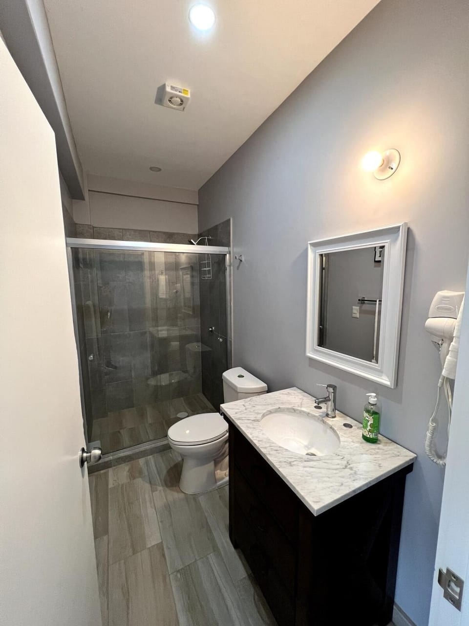 Condo ocean view one block Papas&beer Rosarito 1 Apartment in Rosarito