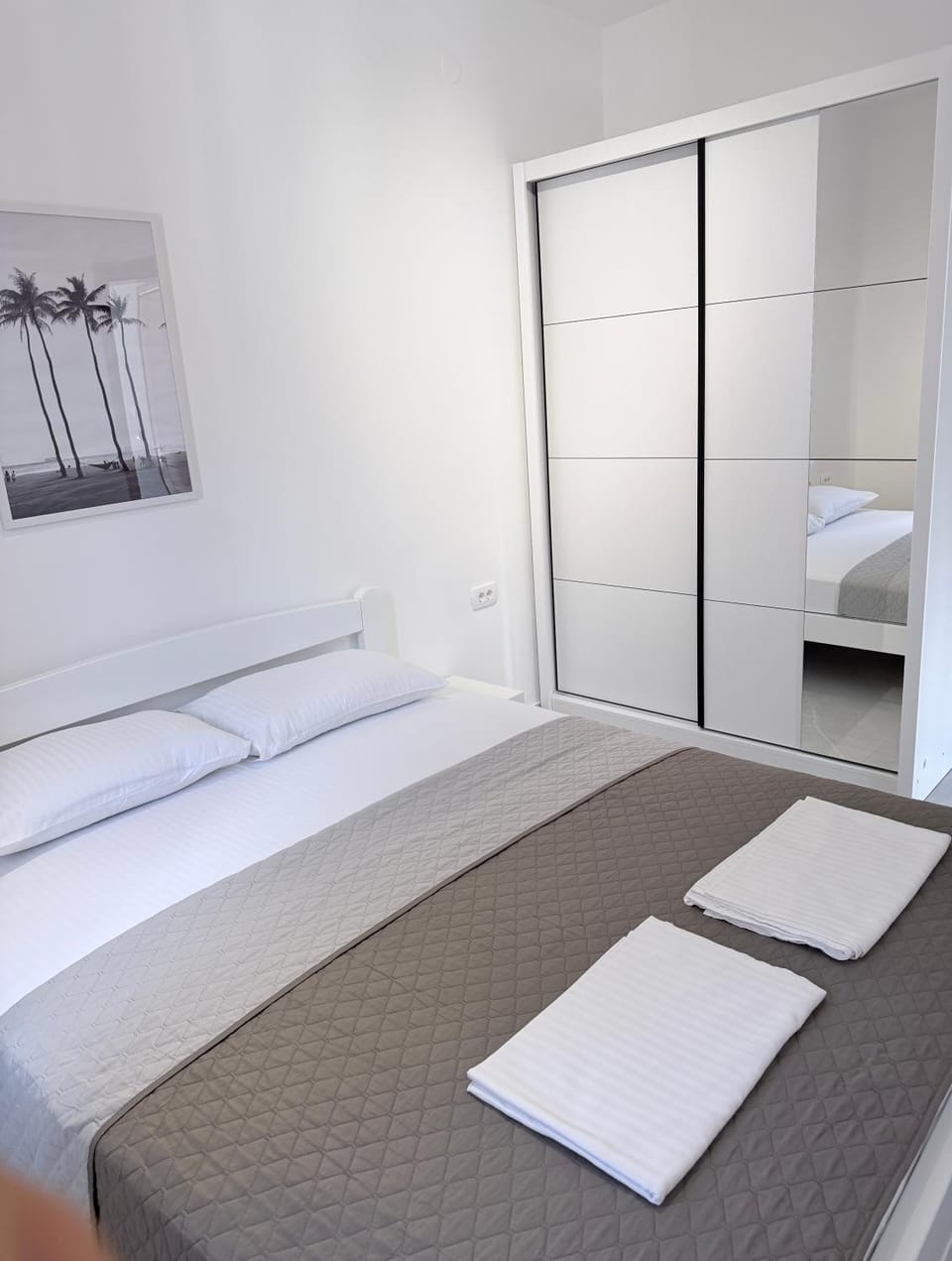 Bed, Bedroom, wardrobe