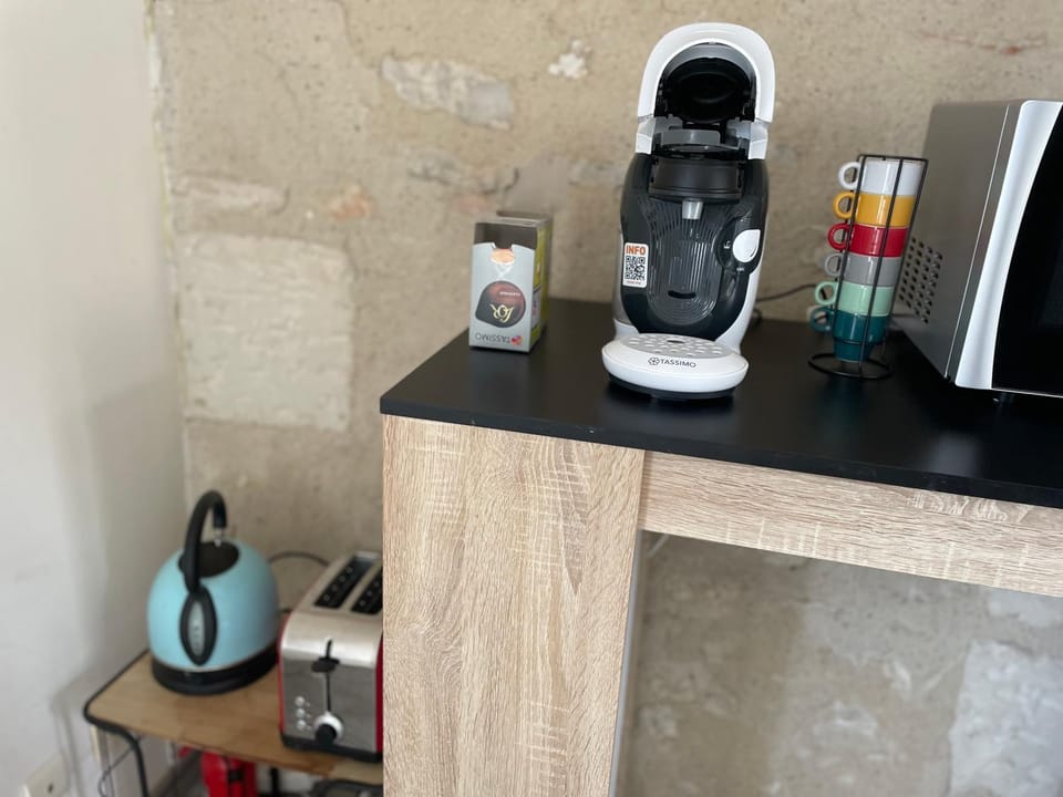 Coffee/tea facilities