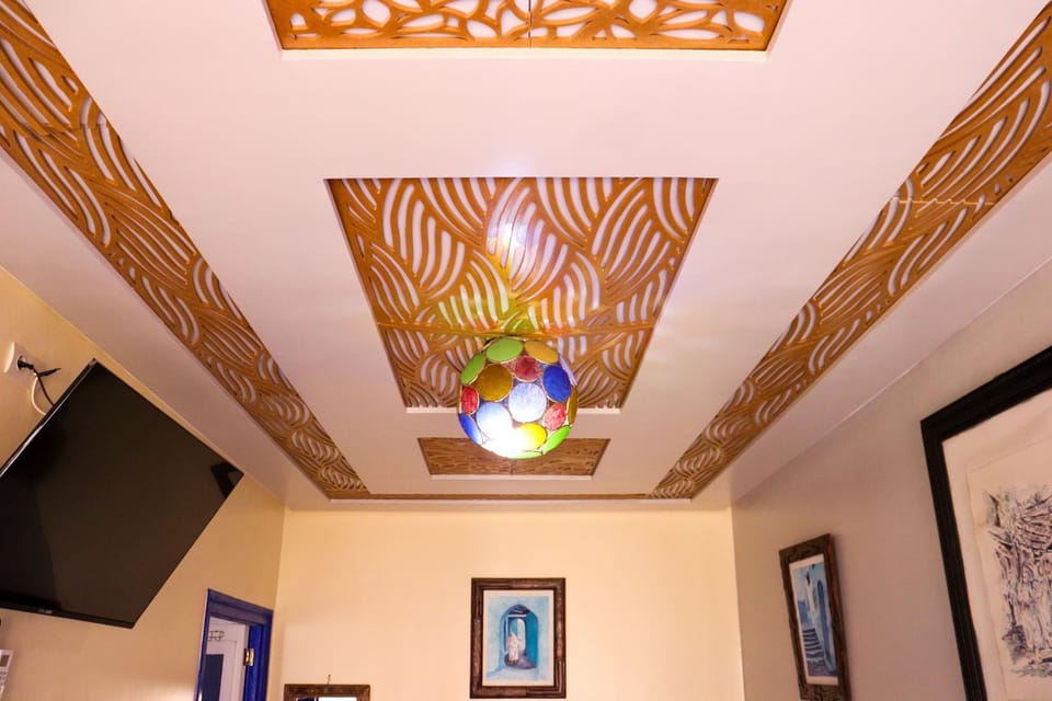 TV and multimedia, Decorative detail