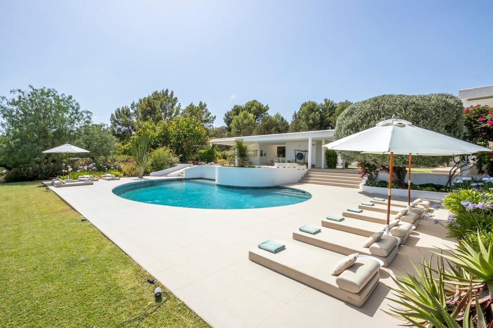 Luxury Ibiza Villa, 1008 Villa in Ibiza